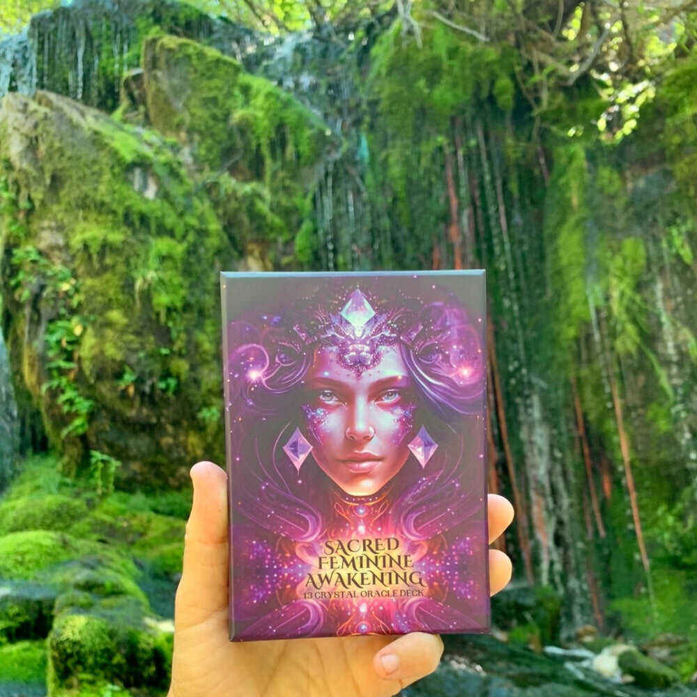 🌙 The Divine Feminine Awakening 13 Oracle Card Deck