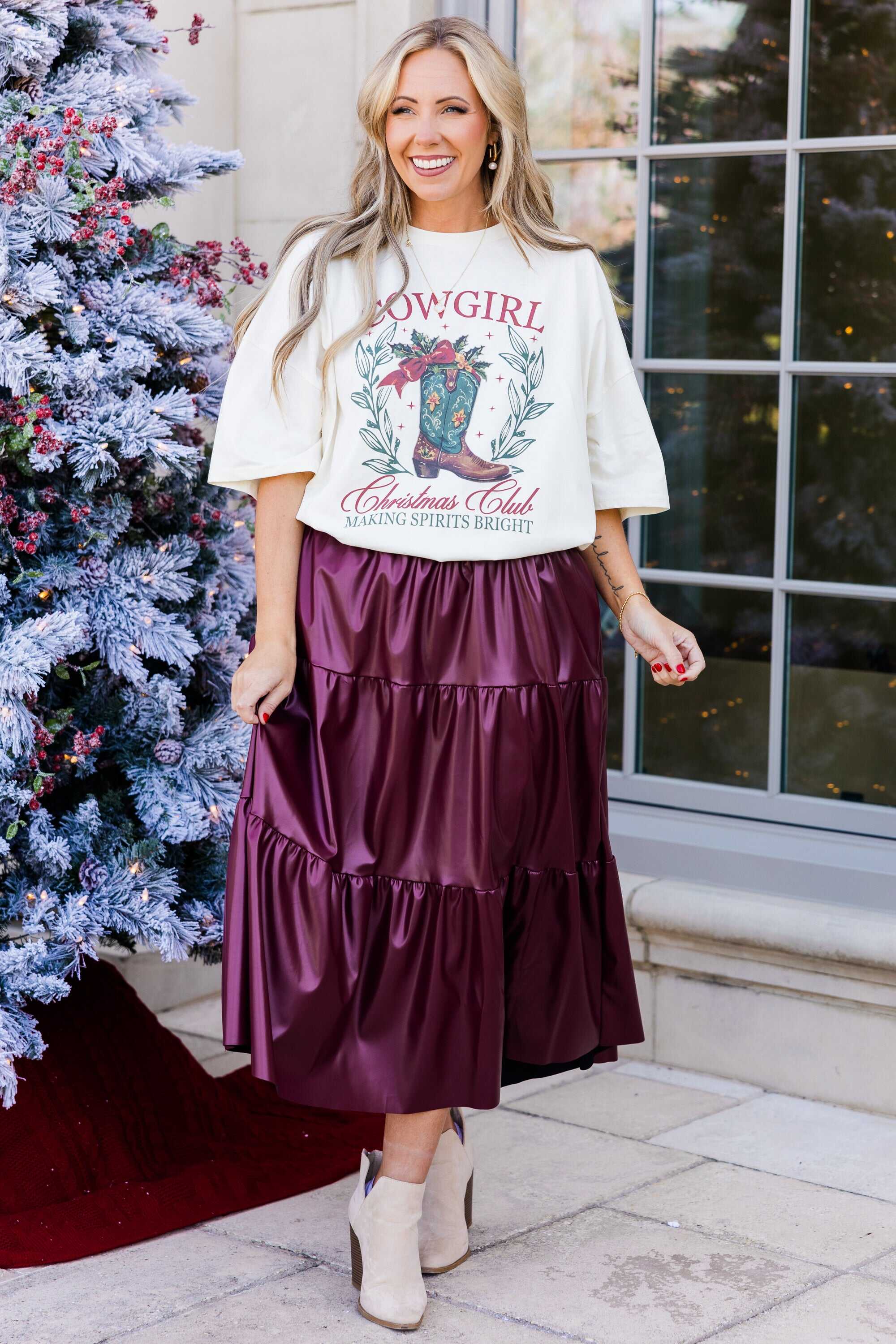 Cowgirl Christmas Boyfriend Tee, Ivory