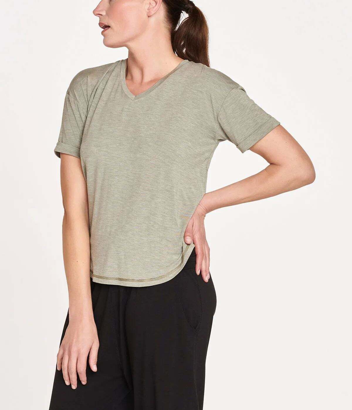 Olive Green V-Neck Short-Sleeved T-Shirt